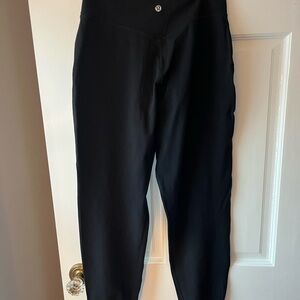 Lululemon Black High-Waisted Joggers
